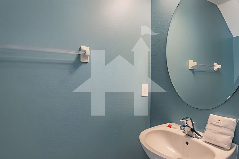 Solterra 6BR, 4 enSuites, Pool & Game Room