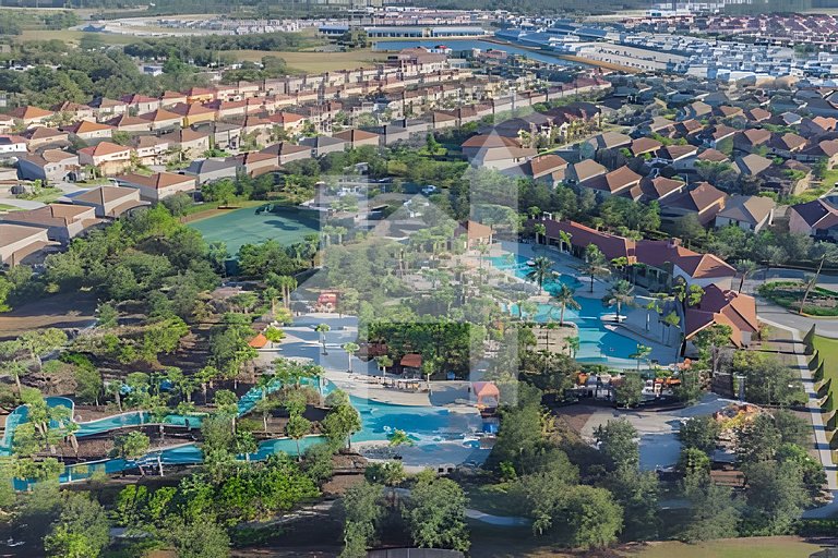 Solterra 6BR, 4 enSuites, Pool & Game Room