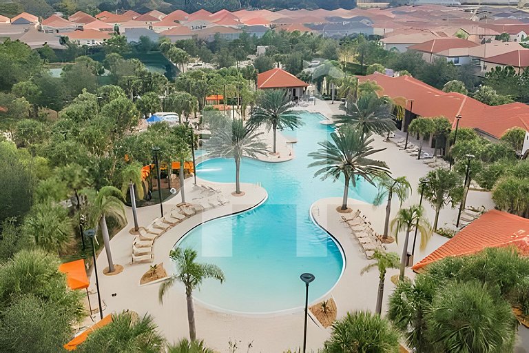 Solterra 6BR, 4 enSuites, Pool & Game Room