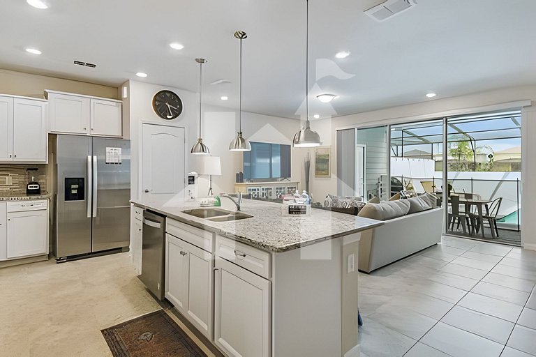 Vacation Home Near Disney, 5 bedrooms