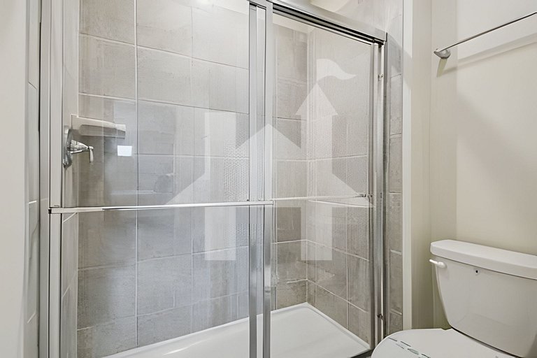 Vacation Home Near Disney, 5 bedrooms