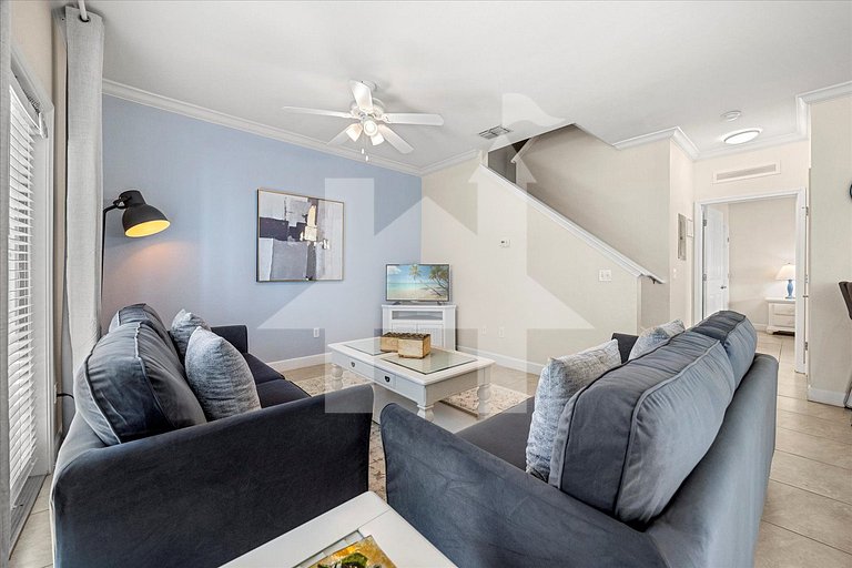 Vacation Home Near Disney, 4 bedrooms