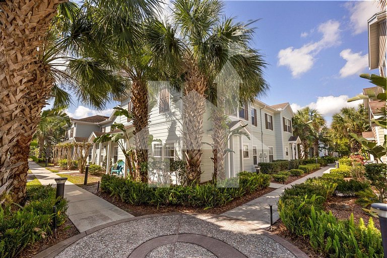 Vacation Home Near Disney, 4 bedrooms