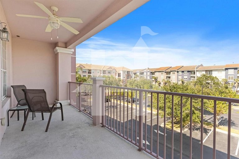 Elegant 4BR Vista Cay Resort