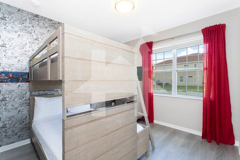 Family Home w/ Pool 9BR Near Disney