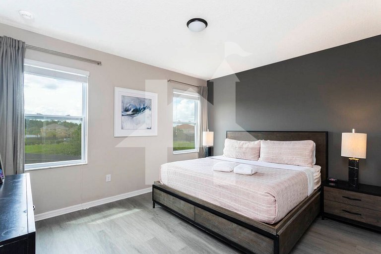 Family Home w/ Pool 9BR Near Disney