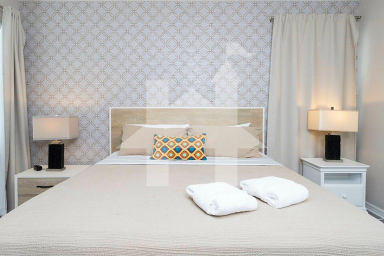 Casa Familiar c/ Piscina 9 Quartos Perto Disney