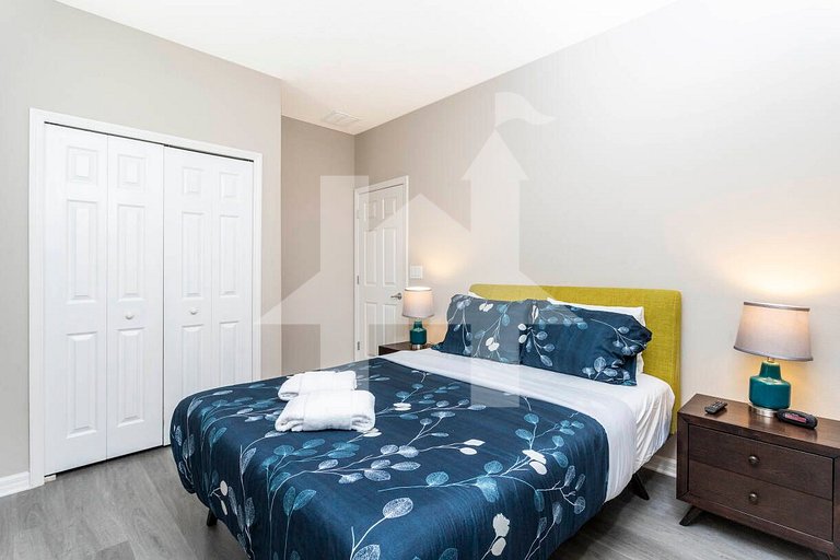 Family Home w/ Pool 9BR Near Disney