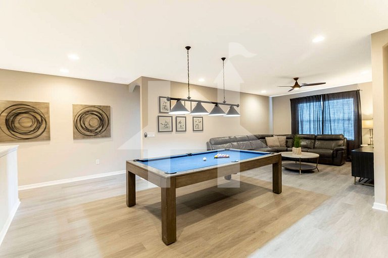 Family Home w/ Pool 9BR Near Disney