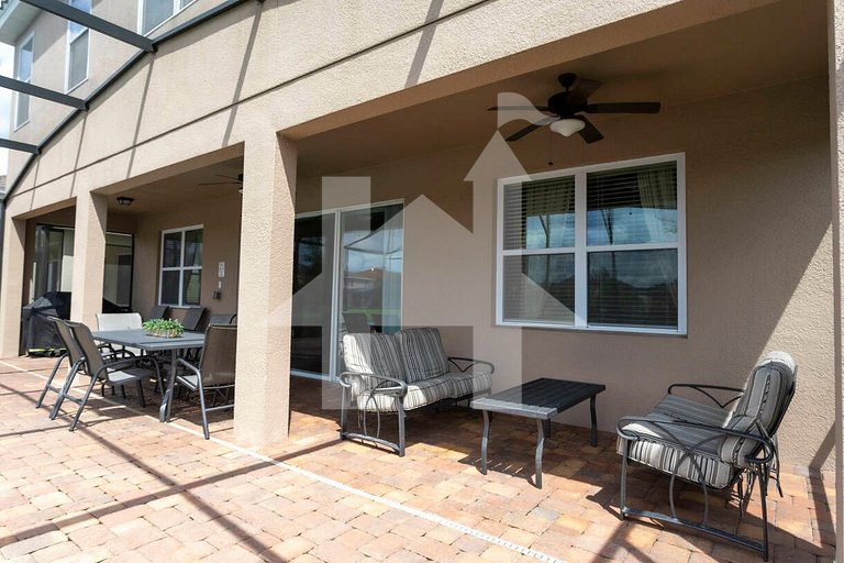 Family Home w/ Pool 9BR Near Disney