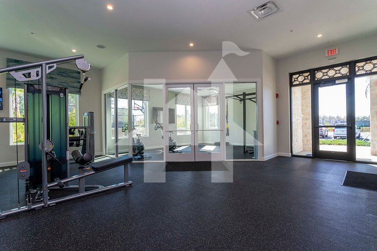 Vacation Home Near Disney, 4 bedrooms