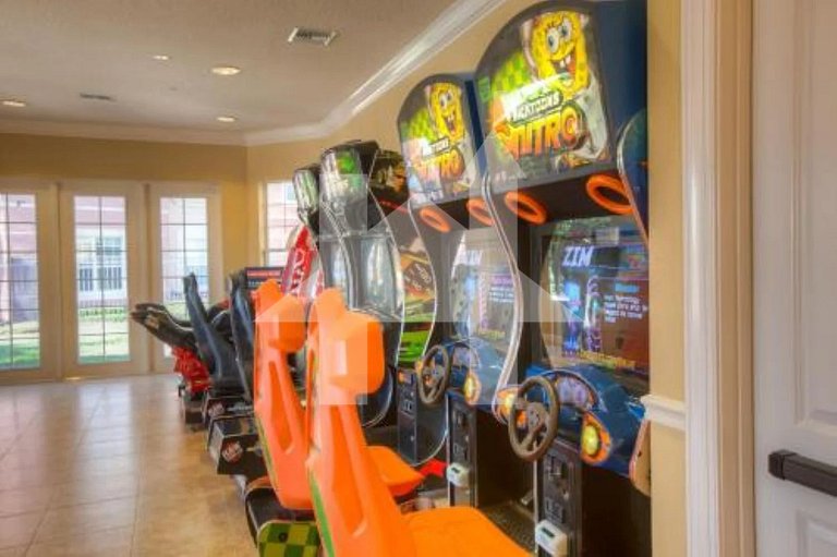 Spacious 4BR Condo at Vista Cay Resort