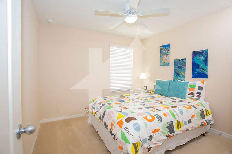 Compass Bay – Family Comfort & Resort Amenities