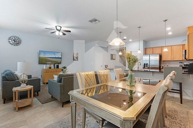 Vacation Home Near Disney, 4 bedrooms