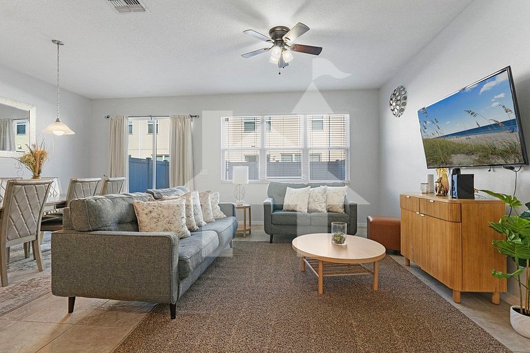 Vacation Home Near Disney, 4 bedrooms