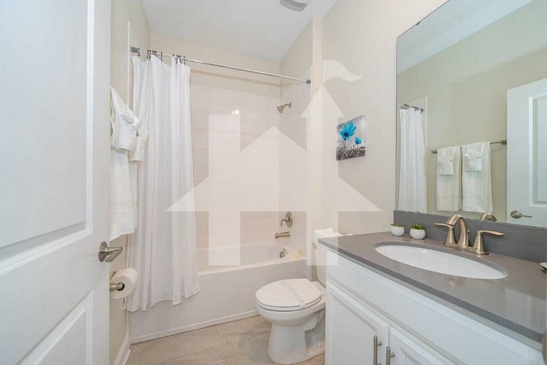 Vacation Home Near Disney, 6 bedrooms