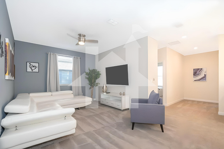 Vacation Home Near Disney, 6 bedrooms