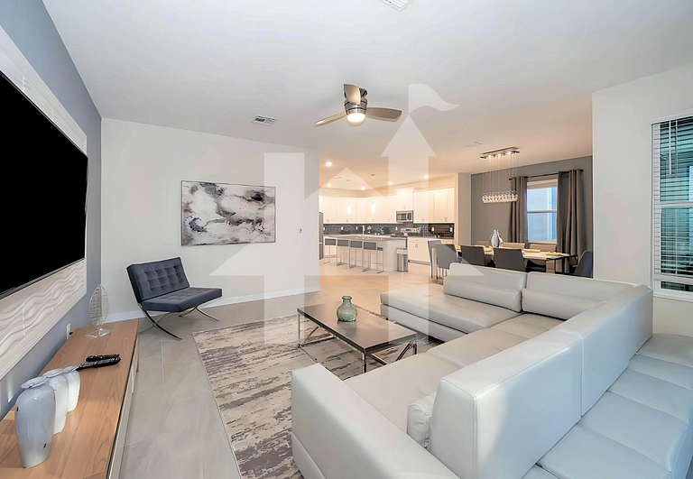 Vacation Home Near Disney, 6 bedrooms