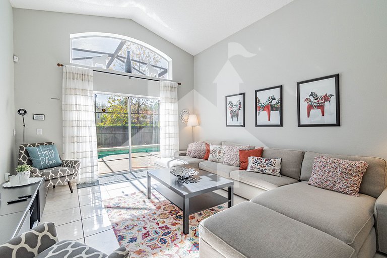 Vacation Home Near Disney, 5 bedrooms