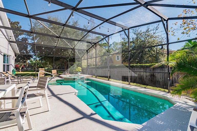 Vacation Home Near Disney, 5 bedrooms