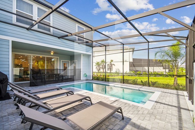 Vacation Home Near Disney, 5 bedrooms