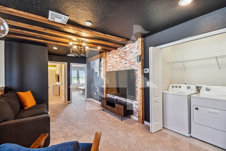 Vacation Home Near Disney, 5 bedrooms