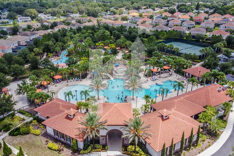 Vacation Home Near Disney, 5 bedrooms