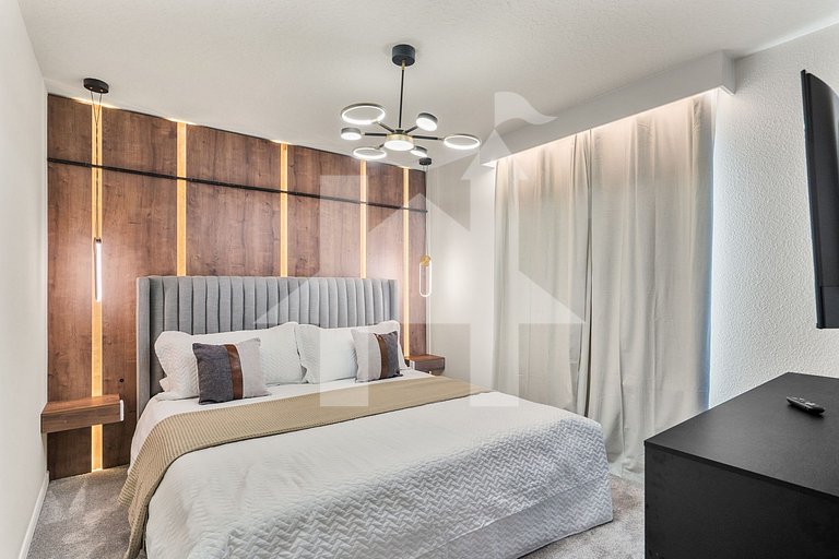 Casa de Luxo 10Q c/ Piscina, Cinema e Game Room