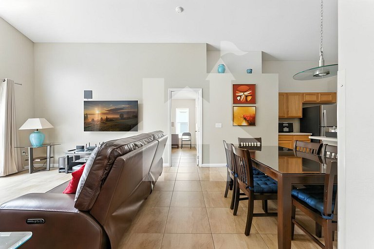 Vacation Home Near Disney, 4 bedrooms