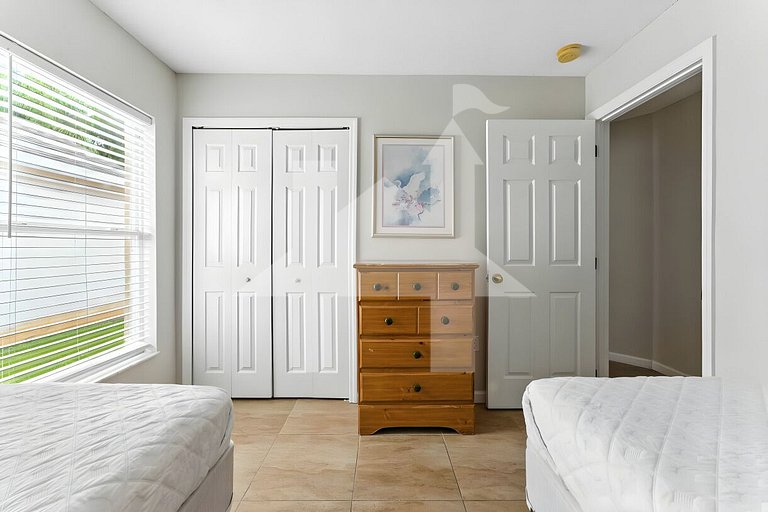 Vacation Home Near Disney, 4 bedrooms