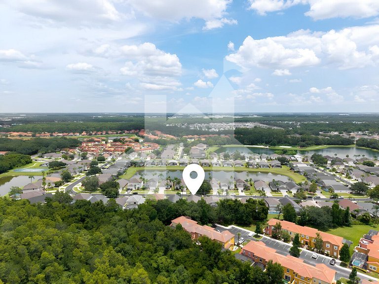 Vacation Home Near Disney, 4 bedrooms