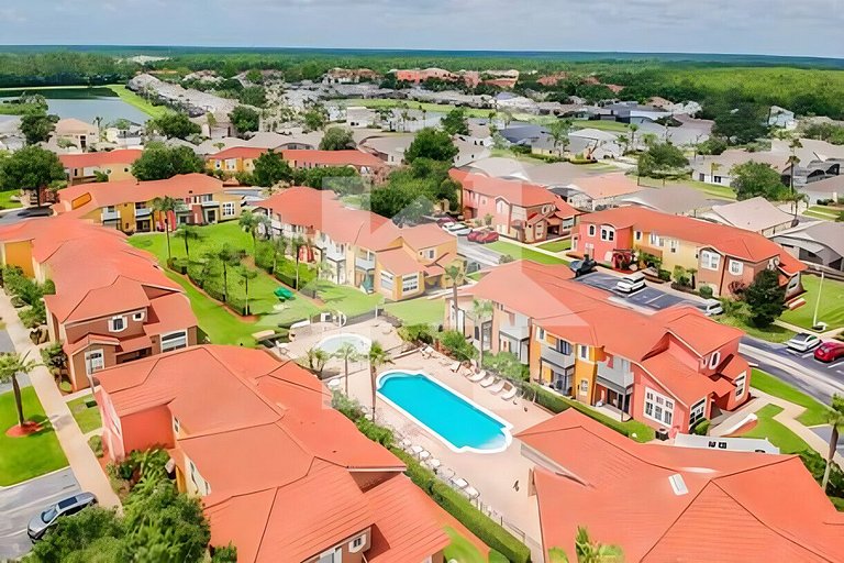 Vacation Home Near Disney, 4 bedrooms