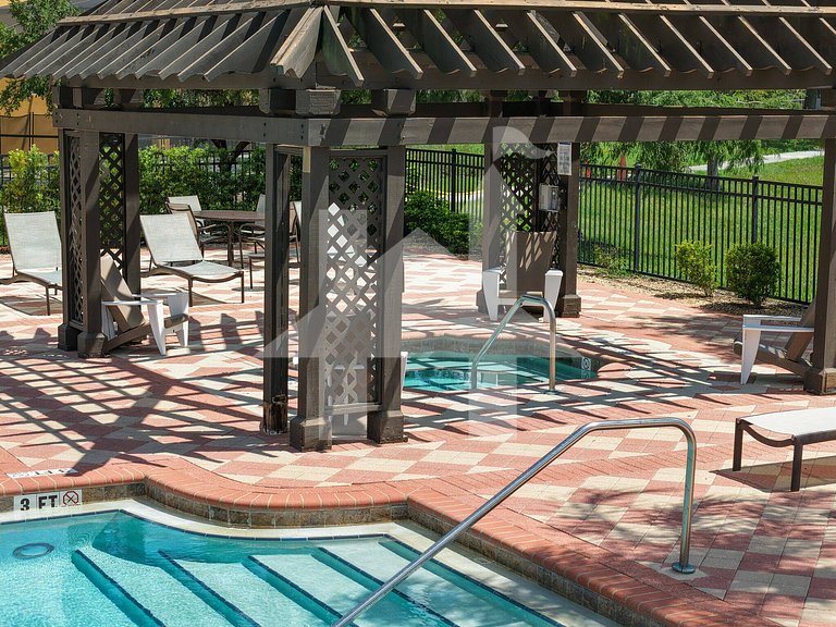 Vacation Home Near Disney, 4 bedrooms