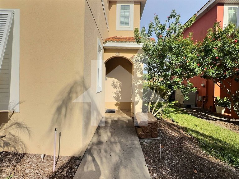 Vacation Home Near Disney, 4 bedrooms