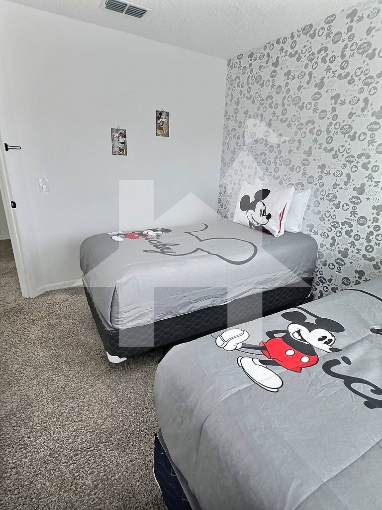 Vacation Home Near Disney, 3 bedrooms