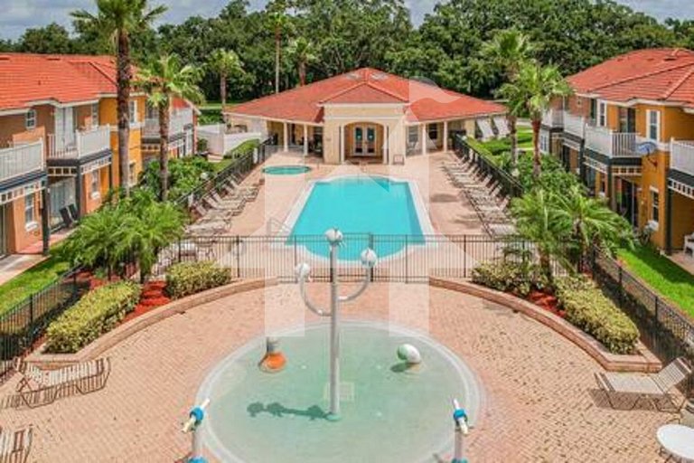 Vacation Home Near Disney, 4 bedrooms