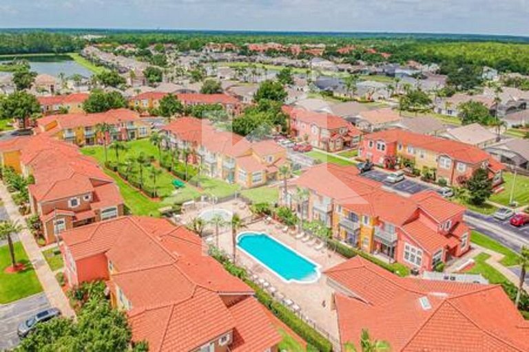 Vacation Home Near Disney, 4 bedrooms