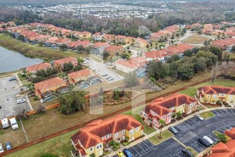 Vacation Home Near Disney, 4 bedrooms