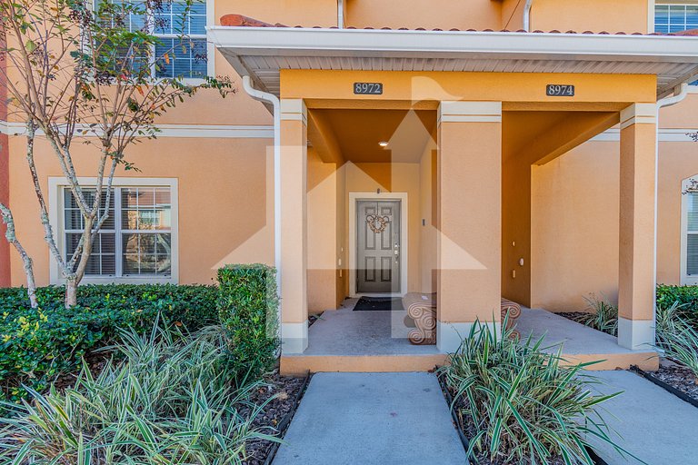 Vacation Home Near Disney, 4 bedrooms