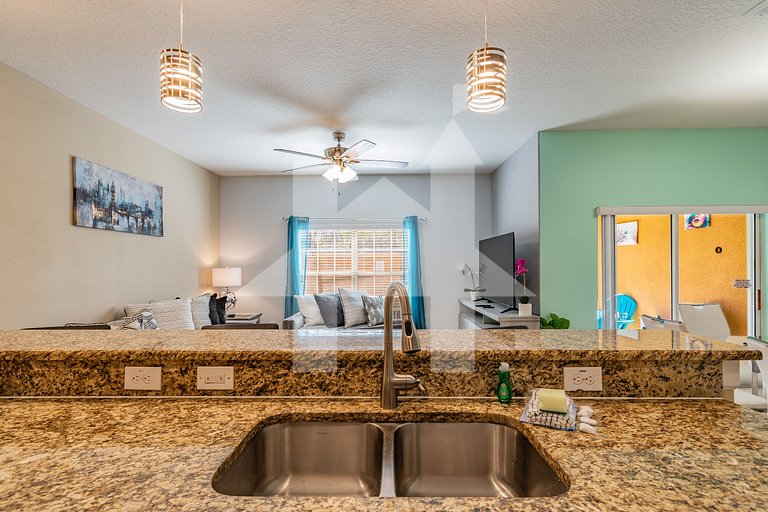 Vacation Home Near Disney, 4 bedrooms
