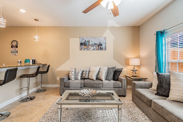 Vacation Home Near Disney, 4 bedrooms