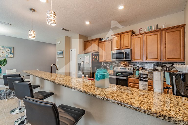 Vacation Home Near Disney, 4 bedrooms