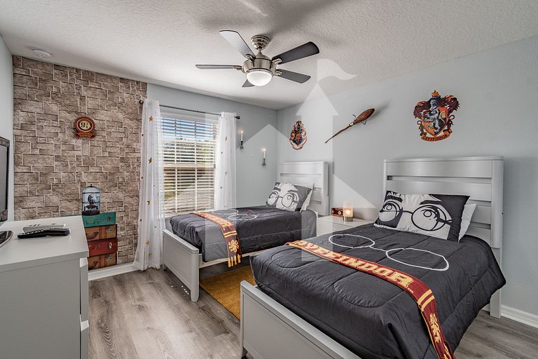 Vacation Home Near Disney, 4 bedrooms