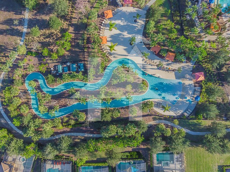 Vacation Home Near Disney, 5 bedrooms