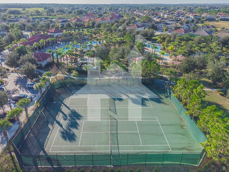 Vacation Home Near Disney, 5 bedrooms