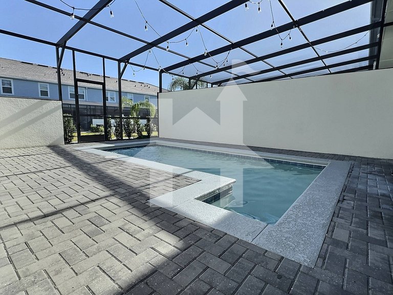 Vacation Home Near Disney, 5 bedrooms