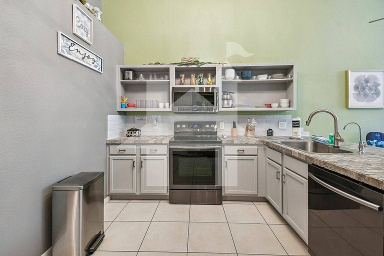 Vacation Home Near Disney, 5 bedrooms