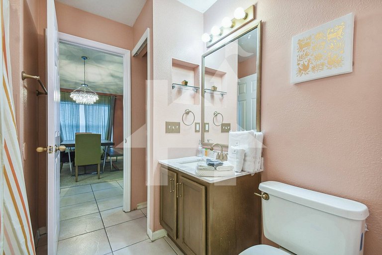 Vacation Home Near Disney, 5 bedrooms