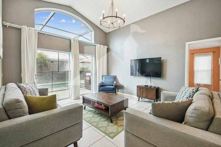 Vacation Home Near Disney, 5 bedrooms