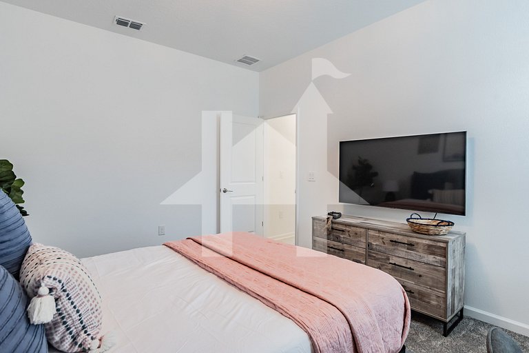 Vacation Home Near Disney, 3 bedrooms